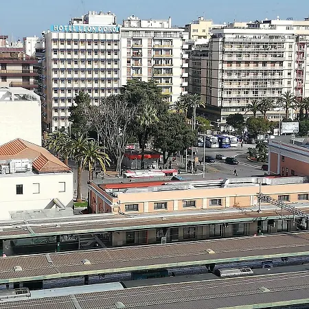 Station Garden Luxury Отель типа 
